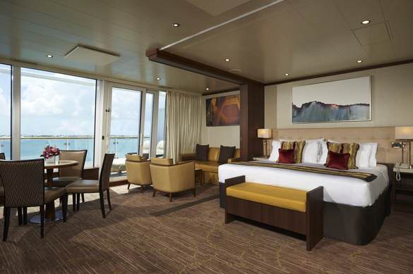 NCL Norwegian Dawn Family Suite with Balcony 1.jpeg